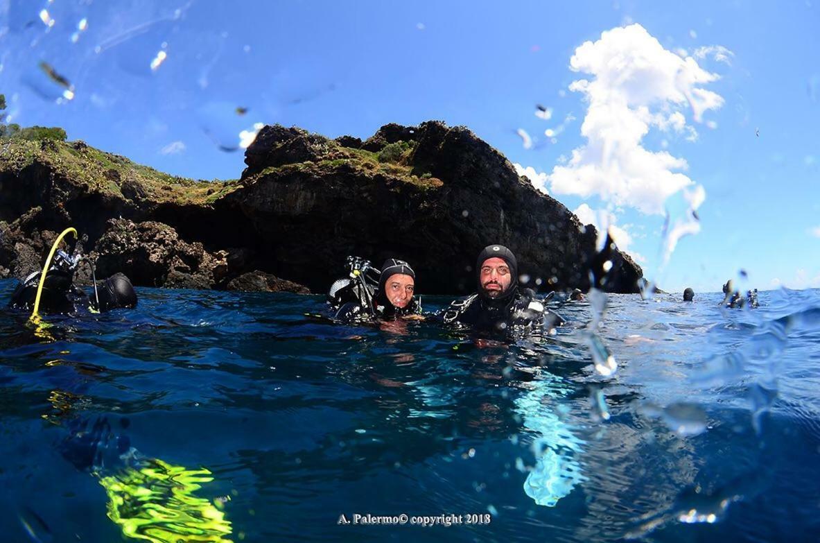 The Patrick Villa คาตาเนีย ภายนอก รูปภาพ